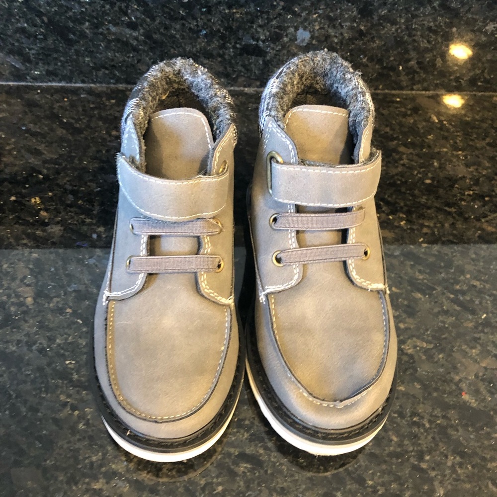 Boys size 11 boots, worn once